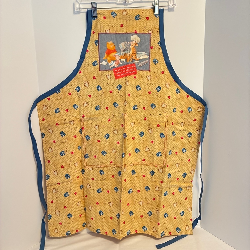 Disney Winnie the Pooh Tigger Piglet Honey Pot Cooking Apron Yellow Adult Size